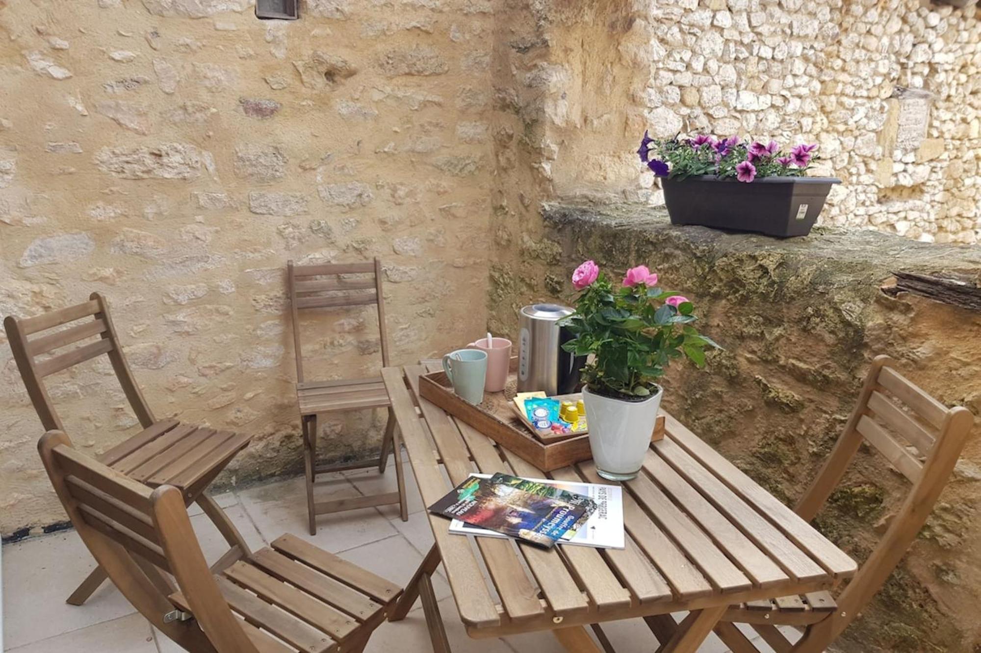 Monpazier Situation Ideale Lumineux Terrasse Zewnętrze zdjęcie